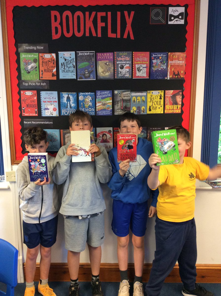 canadahillash's tweet photo. Lots of David Walliam books trending in Ash Class today. @davidwalliams https://t.co/3KKNOfKJu0