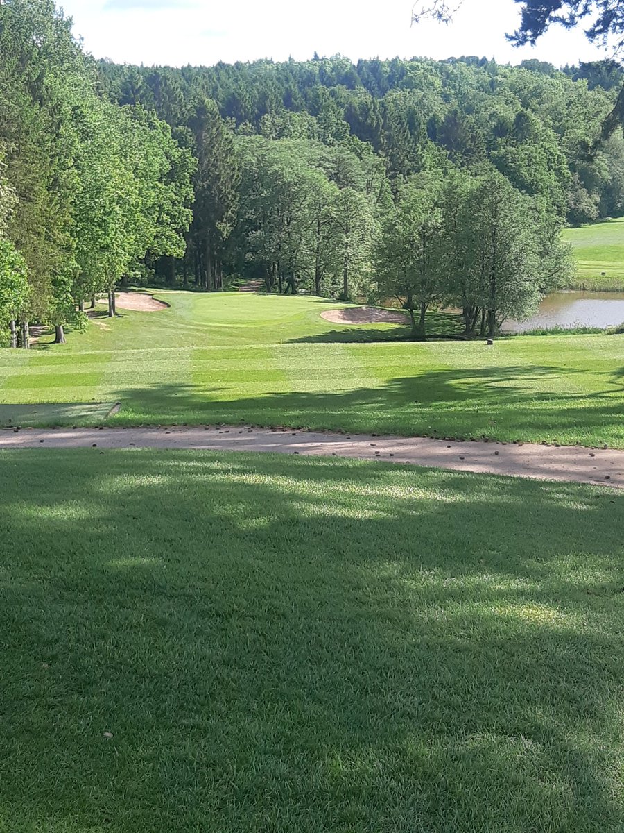 Stunning days golf at <a href="/TheRollsGC/">The Rolls Golf Club</a> on Sunday. Course and set up was outstanding. Well done to everyone involved 👍 #wellbeback