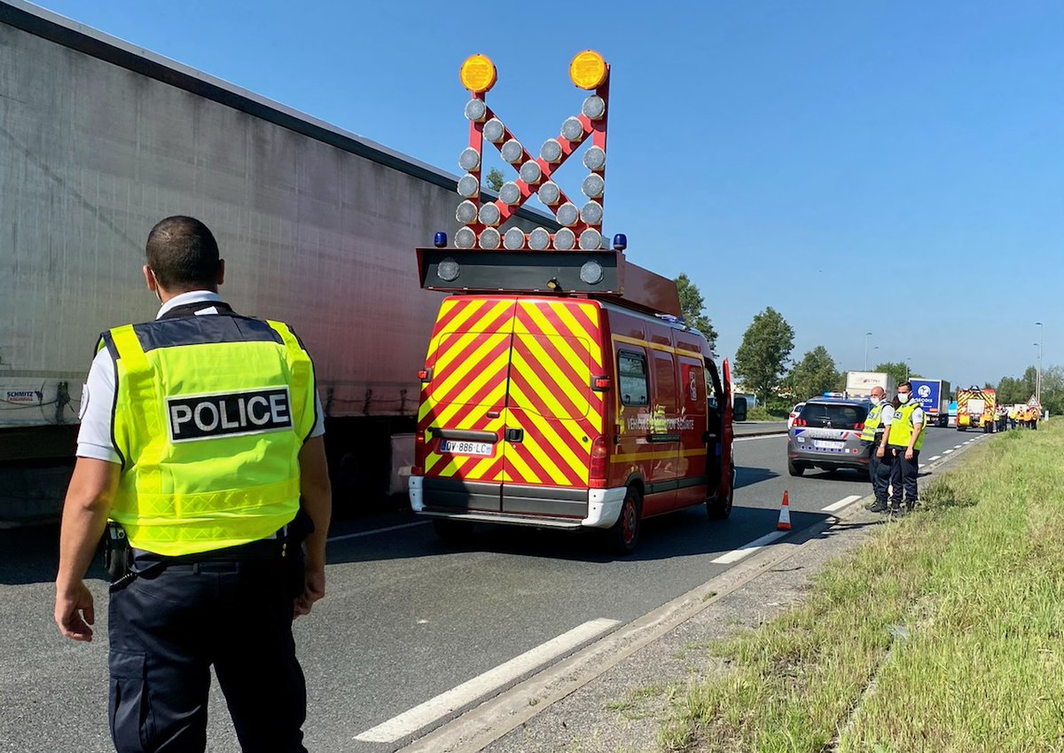 Police Nationale 45 tweet media