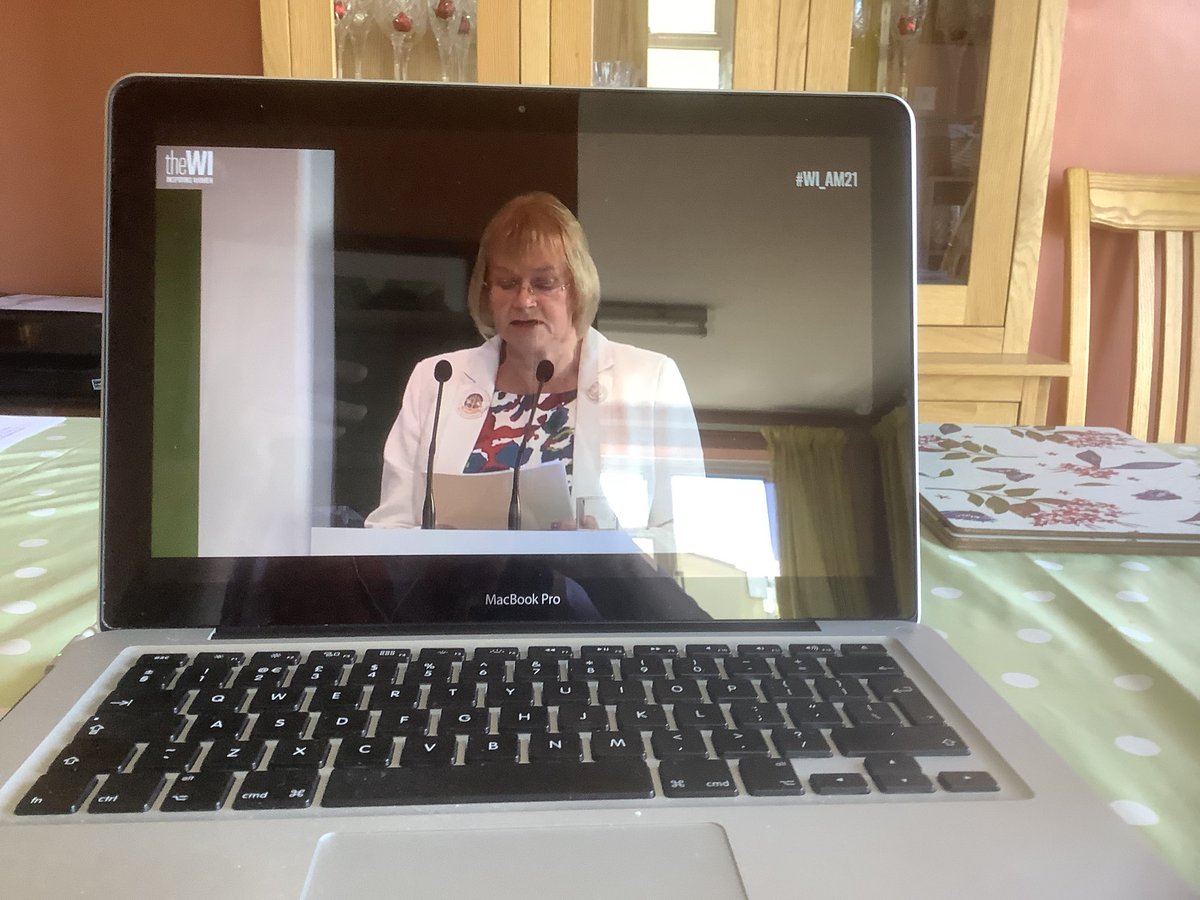 LesleyHoldway's tweet photo. @joolsmortlake is now letting us know about the finances #WI_AM21 @WomensInstitute https://t.co/v7ZB2ENB9K