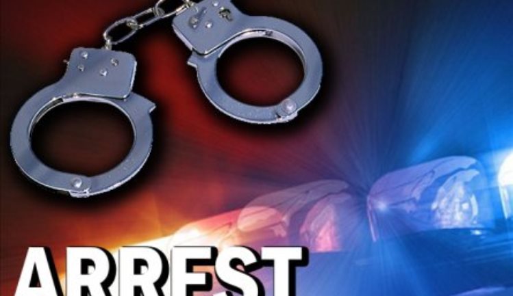HumberbeatHULL's tweet photo. #NewlandBevward Neighbourhood officers assisted by proactive officers executed a drugs warrant this morning on Wellesley Avenue. A male was arrested for Possession with intent to supply, two other males were dealt with for drug offences at the scene. #patrollinginyourarea 👮🏻‍♂️ https://t.co/r7vLSstGDw