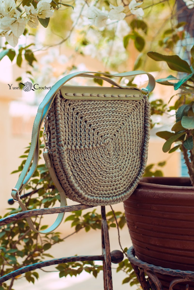 CrochetYusra's tweet photo. صباح الانوار💜
اللون mint green 
كبيرة.. مريحة.. عملية شديد وانيقة 🔥
🍁الطو�� 25 سم
🍁العرض 25سم
🍁عرض الجوانب 5سم  
🍁مبطنة
🍁قفل الشنطة
🍁غطاء الشنطةجلد دبل فيس   
🍁يد كروس 120 سم
🍁السعر : 10900

For order WhatsApp 🔥
0123619518
وما تنسو تعملو لايك وفلو لو ممكن ❤️ https://t.co/dPPLEx8i39