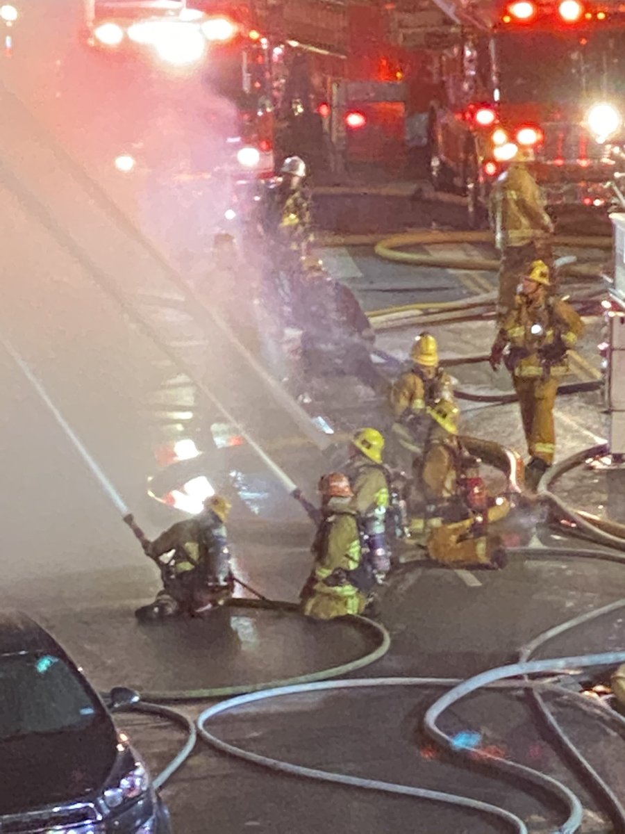 NatureGirlTammy's tweet photo. Thank you #lafd photo credit @JeremyBrookover downtown #LosAngeles #fire https://t.co/cNUNZbrzcj
