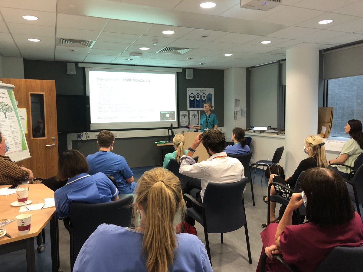aileenlee126's tweet photo. Second day of our Palliative Care Week ⁦@BelfastTrust⁩ #palliativecare ⁦@chrislowry55⁩ ⁦@EmsMagowan⁩ https://t.co/zpjqDzqwnF