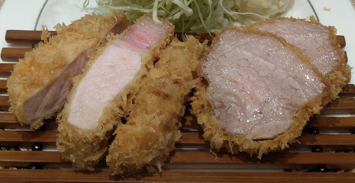 心血一杯 とんかつbambou バンブー 本八幡 特選リブロースカツ定食 大好きだったとんかつ の名店船橋 キッチン直さん閉店以降 千葉市にとんかつ大倉さん そして願わくばもう一軒 船橋 市川界隈にニューウェーブの出現を望んでいたら 脂身甘 く きめ