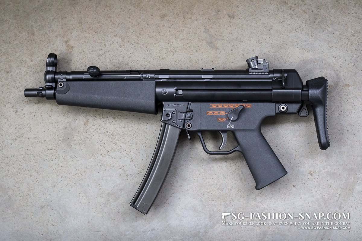 Sg Fashion Snap 東京マルイで撮影させて頂いた東京マルイ製 次世代電動ガンmp5a5 掲載ページはこちら T Co Bianjscvlj