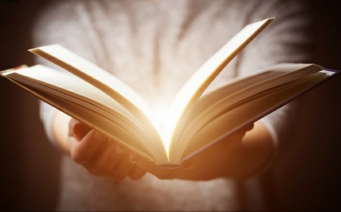FUNDEPLE's tweet photo. Aunque en nuestra conciencia está escrita la ley de Dios, todo ser humano necesita, de vez en cuando, que se la recuerden y le ayuden asi a permanecer en el camino correcto. Feliz día! 🙏🏻🕊️❤ https://t.co/qK0lTFiutV