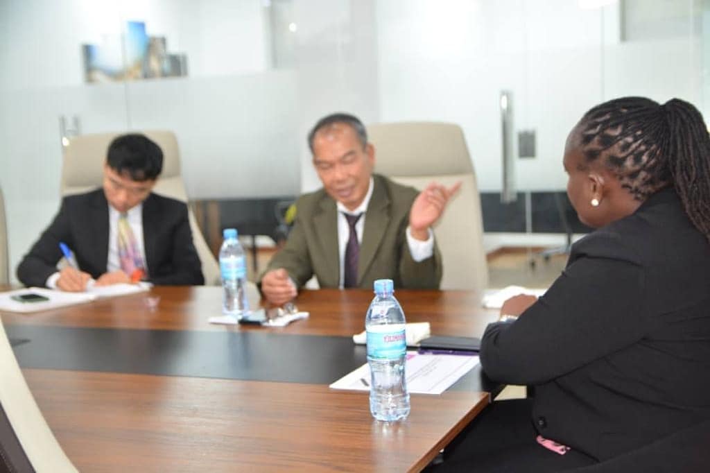 NgalulaAngelina's tweet photo. Excellent meeting with H.E Nguyen Nam Tien, #Vietnam ambassador to #Tanzania.

In the meeting we discussed the  business environment in #Tanzania with special focus on  investment opportunities in the  #cashew value chain https://t.co/lZP71RaeUh