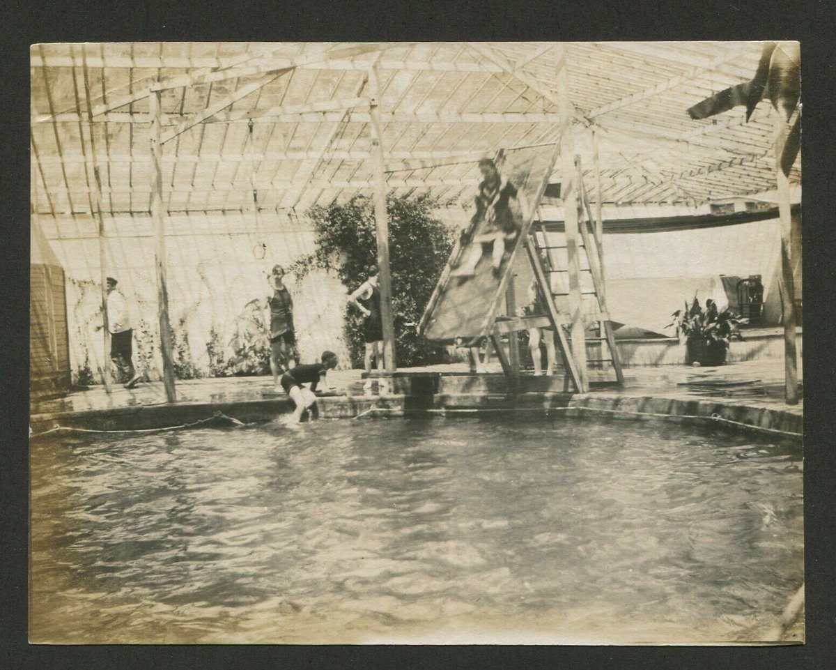 OldFLA's tweet photo. Here's a slice of life from the "Saratoga of the South" – Green Cove Springs. Images include guests on the steps of the Tyler House, train cars and horse-drawn carriages, and the exterior and interior of the bathing casino near the spring. #FloridasHealingWaters https://t.co/ES7rWSyuwI