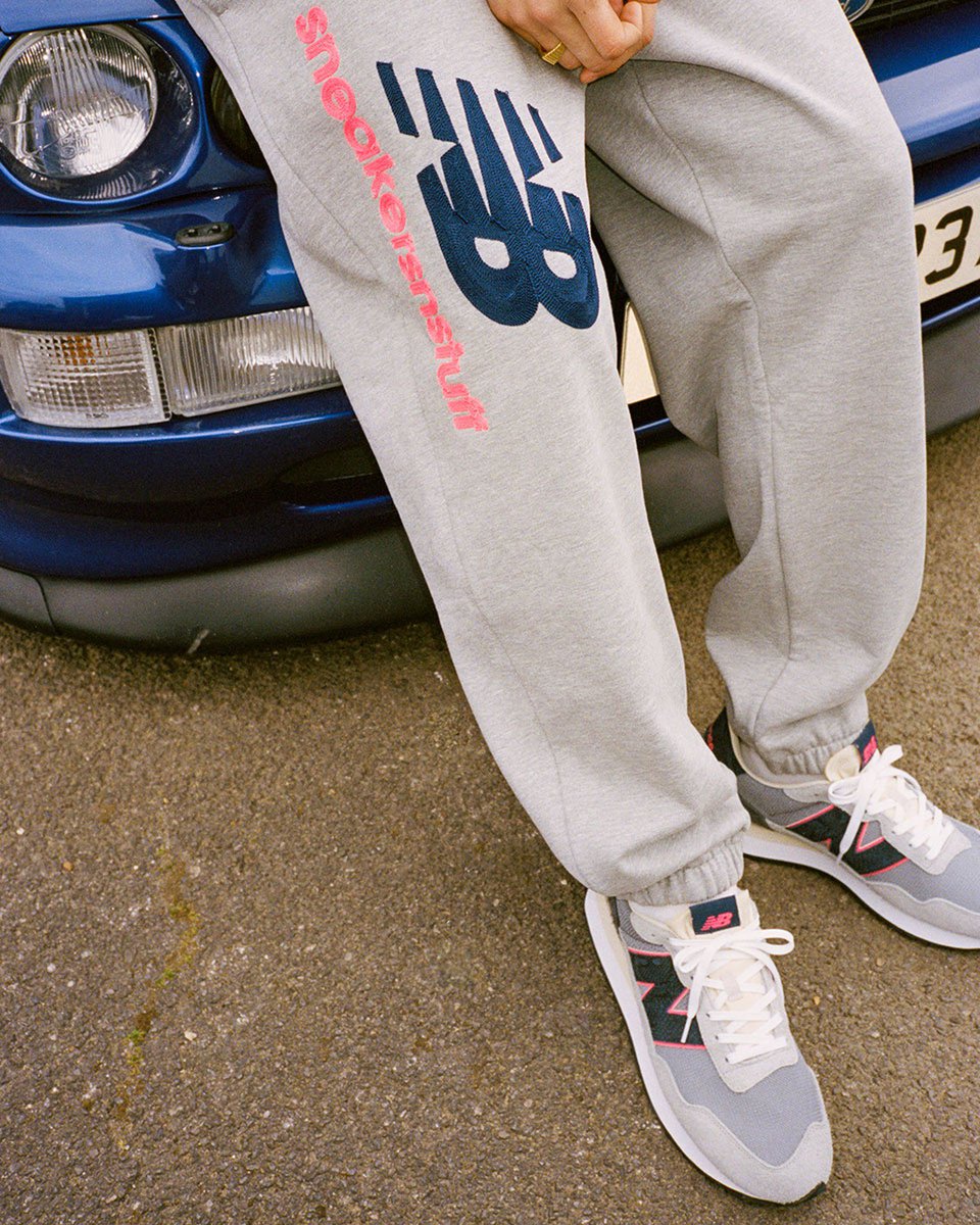 lacesoutfest's tweet photo. The SNS x New Balance “Blue Racer” capsule collection - Featuring the @newbalance 237 - Releasing 11th June via @sneakersnstuff
#NewBalance #Sneakersnstuff #NB237 #BlueRacer #lacesoutfest https://t.co/BOoXj3KicQ