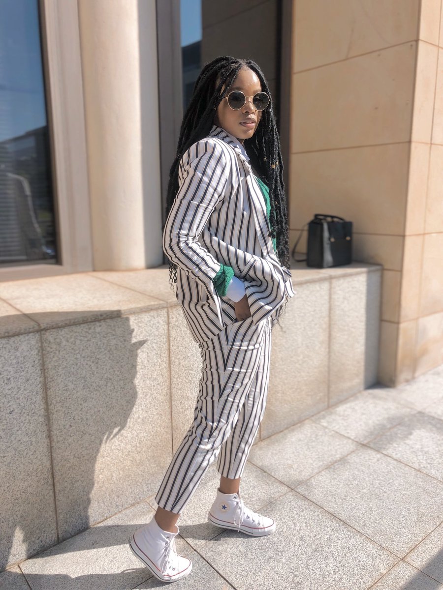Lovejoyn_mlaba's tweet photo. “It’s either uyibozza or uyaboza.” - 2Pac Shakur. 😎 https://t.co/VBHb2Ru4Wp