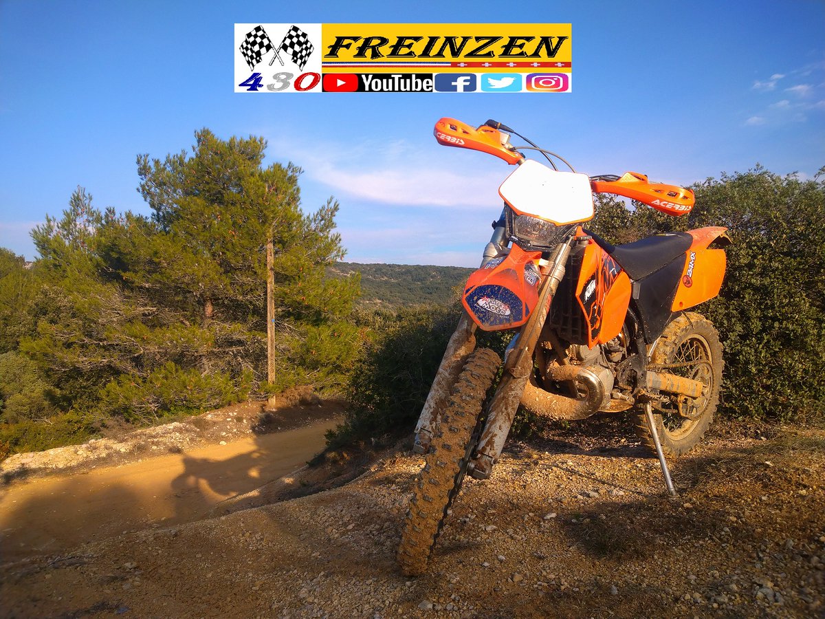 FREINZEN1's tweet photo. Je serai bientôt de retour sur YouTube ! 
Bonne semaine les copains ✌🏍 
.https://t.co/fZLawkbpou
.
.
#freinzen #moto #enduro #cross #freinzenyoutubermoto   #endurobike #ktmexc #ktm https://t.co/EVgR5adC8t