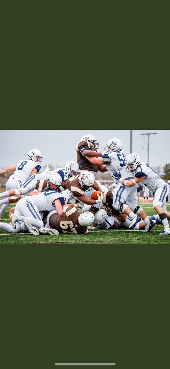 After a talk with <a href="/Coach_RJG/">RJ Ghilarducci</a> I am extremely blessed and excited to receive an offer from Valparaiso University⚔️ <a href="/valpoufootball/">Valpo Football</a> <a href="/CoachBDoc/">Brian Dougherty</a> <a href="/CoachGlad/">Coach Fred Gladney</a> <a href="/BenjaminBucsFB/">Benjamin Football</a> <a href="/CoachMikeColee/">CoachMikeColee</a> <a href="/larryblustein/">Blustein Recruiting</a> <a href="/EraPrep/">New Era Prep</a>