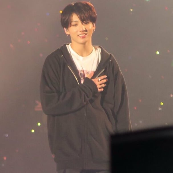 ROCKSTAR JK⁷. on X: jungkook and his black oversized hoodies