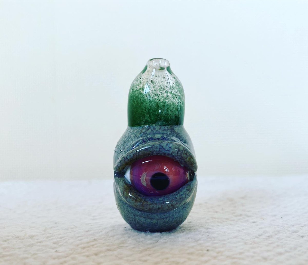 bonmiart's tweet photo. @sanpeglassのタバコマウスピース
6月30日までオンラインで買えます❗️
チェックお願いします⚡️👁
Bonmi Art works https://t.co/rYRmZtfZCk #BASEec @bonmiart
@ArtBonmi
#タバコ用
#喫煙者必見
#jointsize
#タバコサイズ
#🚬 https://t.co/88QMkiBA1I