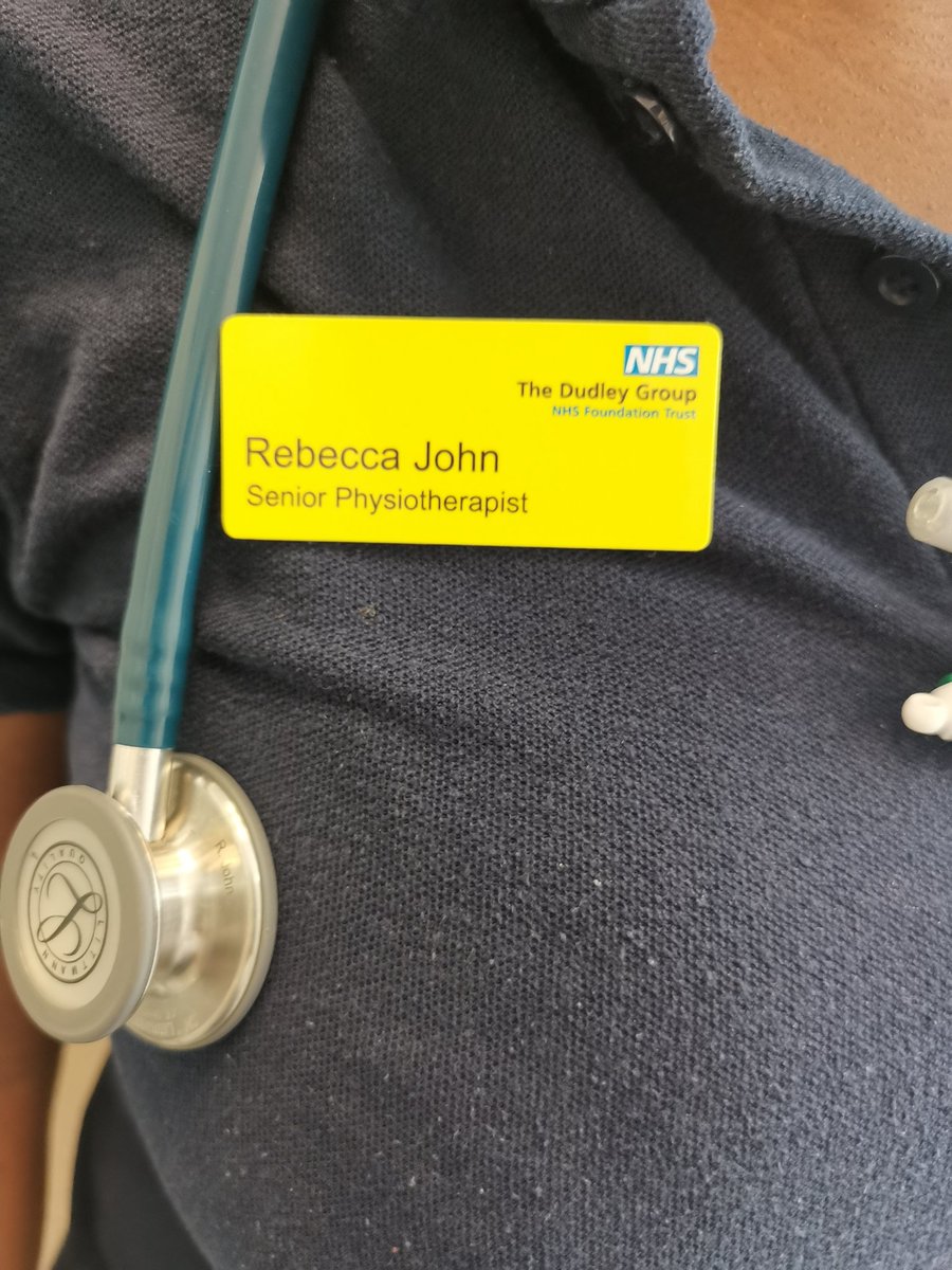 So this happened today 🍾 🎉.. facing new challenges navigating a new role as a new band 6 ✨
#physiotherapy #NHS #band6 #seniorphysio