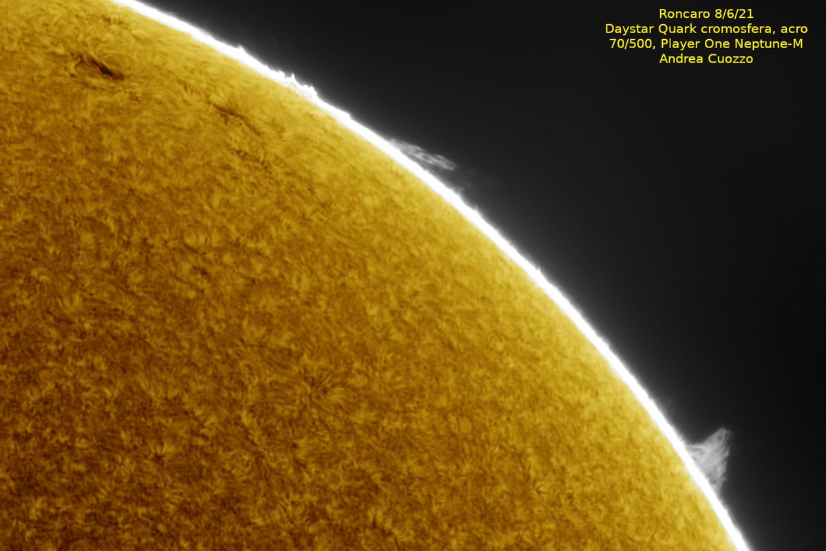 spaceis_cool's tweet photo. Il #Sole oggi ☀️
La nostra stella ripresa questo pomeriggio, tra una nuvola e l'altra 🌤️, con acromatico 70/500, daystar quark cromosfera e camera Neptune-M Player one Astronomy.
📸 Scatti del nostro co-founder Andrea Cuozzo, @aapv2016

#spaceiscool 😎 https://t.co/ACD3WBADKZ