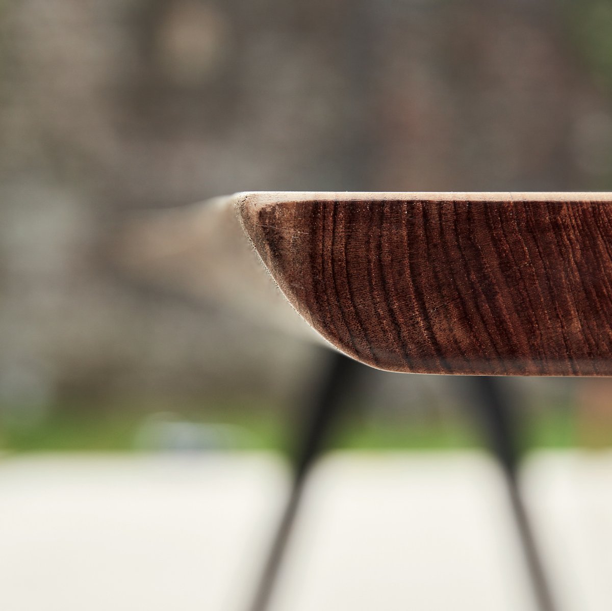 “Pure, honest and natural.” <a href="/akulaliving/">Akula Living</a>’s Pure collection brings the indoors out. While we venture back into the workplace, beautifully designed outdoor spaces give employees the chance to socially distance in style.
.
#minimalism #commercialfurniture #officefurniture #pure