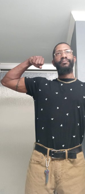 Just feeling myself, a lil bit!!! https://t.co/TZEIt2QUd4<a href="/tag/bondage"class="tags"><span>#bondage</span></a>