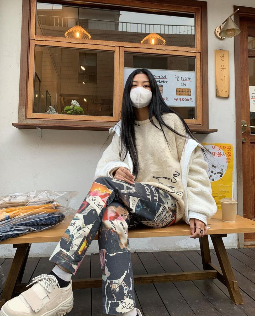 cafewindows's tweet photo. street style — if I was a celeb pt 3 https://t.co/TGoDNXQ97w