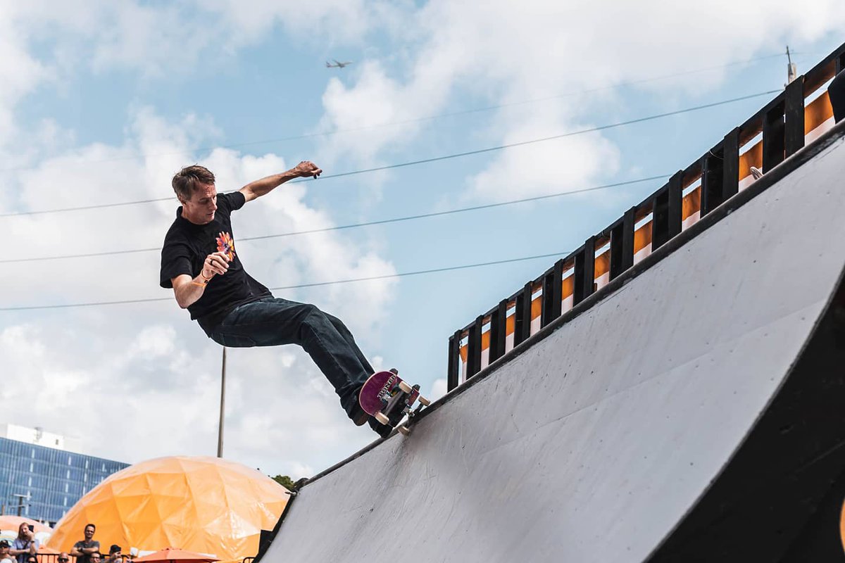 DeviousGeorge tweet media