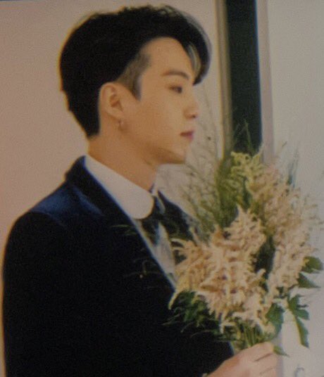 syubhoya's tweet photo. these pictures are actually from mine and yoongi’s wedding https://t.co/XP7sMGnDdf