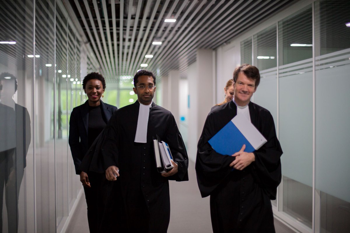 #JusticeAtWork: “In essence, a trial lawyer goes to court and litigates cases. But there is a lot of preparation that goes with that.” – Trial Lawyer, #ICC Office of the Prosecutor. 
Read, see, watch ⬇️
📖bit.ly/3x5uogj
📷bit.ly/3x8zkkO
🎥bit.ly/3w8nLKi