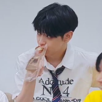 low quality soobin (@lqsoobs) on Twitter photo 