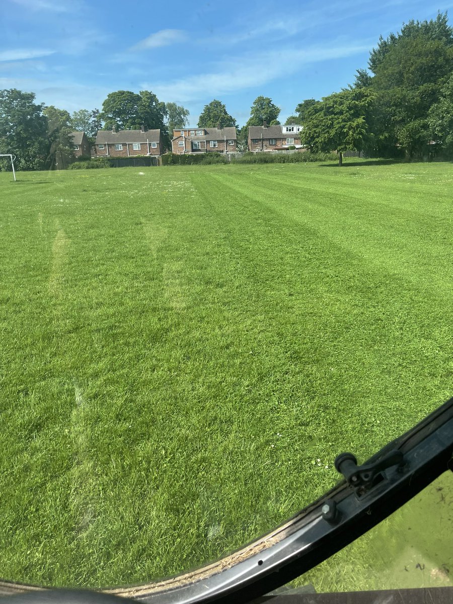 OnePitches's tweet image. Getting those stripes in today 🌱