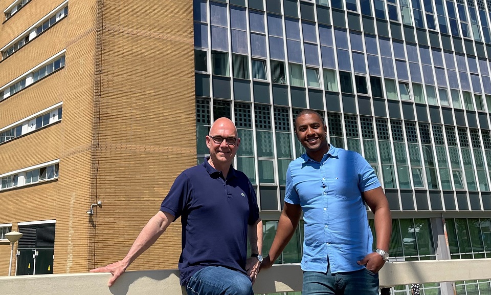 Mikhail schreef zich in voor #kickstartyourcareer en werd gematcht met <a href="/Yespersfood/">Yespers</a>: “Door Kickstart your Career is het mij gelukt om mijn droombaan te vinden en dit bij een organisatie waar ik trots op ben om deel van uit te maken!” Lees verder: bit.ly/3w2urJG