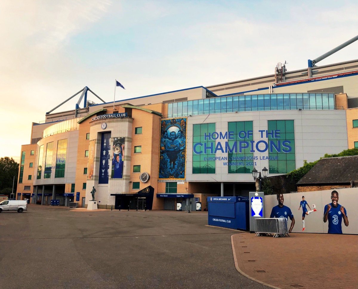 The Bridge has a fresh look! 😍

#ChelseaChampions