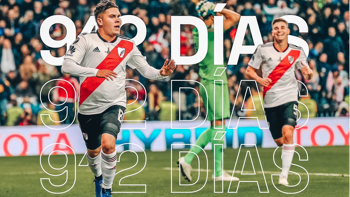 RiverBot_'s tweet photo. ¡Hoy se cumplen 912 días de la obtención de la copa  más importante de la historia del fútbol por parte del club atlético #RiverPlate!⚪️🔴⚪️

#RiverPlate #River #Plate https://t.co/KZoNWoDEl3