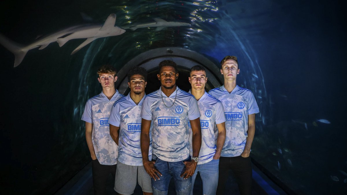 🌊#WorldOceansDay Jersey Giveaway🌊

Want a shot at a Union ✖️ Primeblue: Made with Parley Ocean Plastics jersey??

💙/🔁 this post
💬 Tell us your size
🤞 Cross those fingers

#DOOP