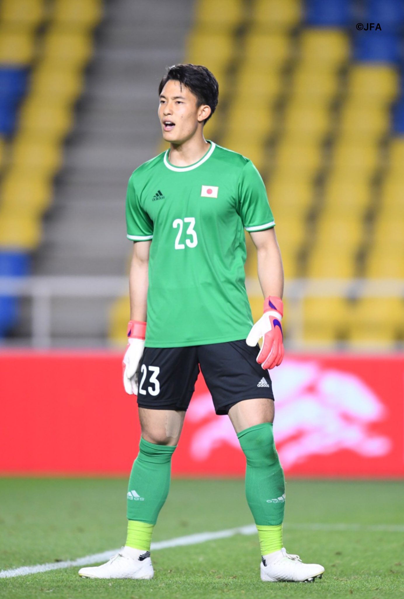 谷晃生 湘南ベルマーレ SE直筆サインカード EPOCH 2022 Jリーグ