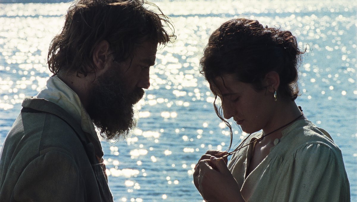 RaiCinema's tweet photo. #RaiCinema partecipa alla “Quinzaine des Réalisateurs” con ben tre film: #AChiara, #Futura e #ReGranchio. Sarà presente anche alla "Semaine de la Critique" con #PiccoloCorpo.
Leggi la news: https://t.co/npwxSkq86X https://t.co/SI93GvZ80F