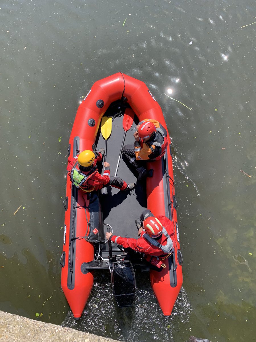 Our brand new ERB400 and Mariner 40hp demo on its maiden voyage #forthosewhoworkonthewater