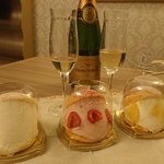 ツイートに含まれる画像