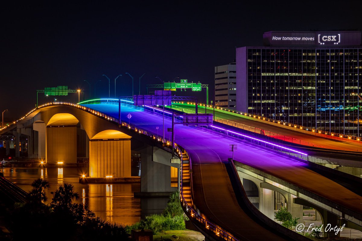 JTAFLA's tweet photo. Happy #Pride Jacksonville! Catch these colors on the Acosta Bridge all week. 

📸 by Fred Ortyl https://t.co/110dDWXFfz