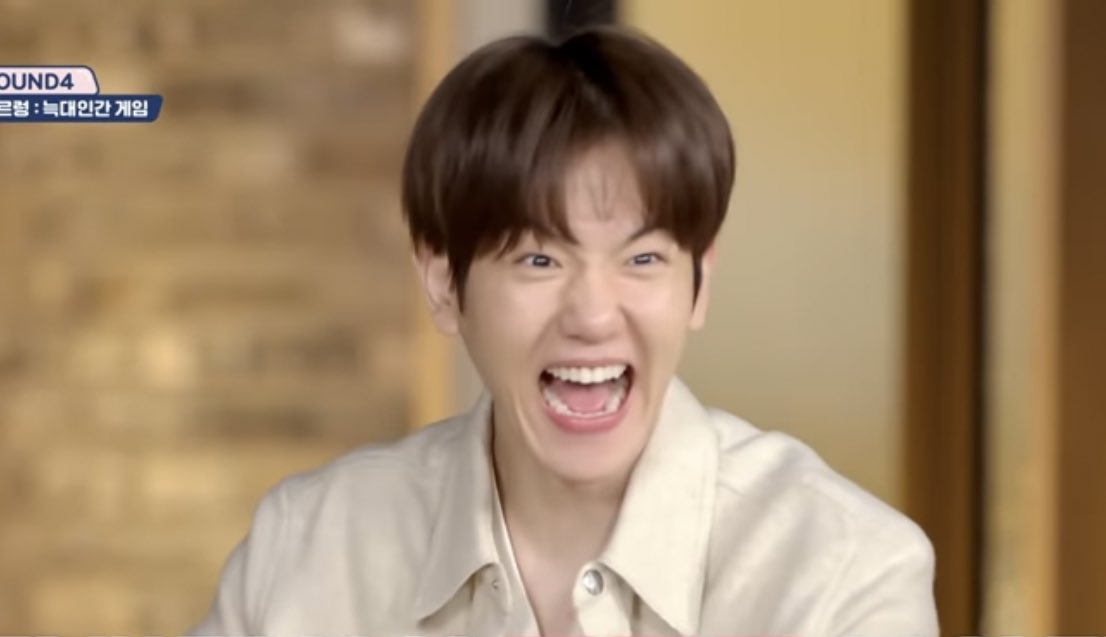 yeolips29's tweet photo. Troublemaker @B_hundred_Hyun 🤣🤣🤣
#EXO_ARCADE #EXO #DONT_FIGHT_THE_FEELING https://t.co/ecY9SyzzWm