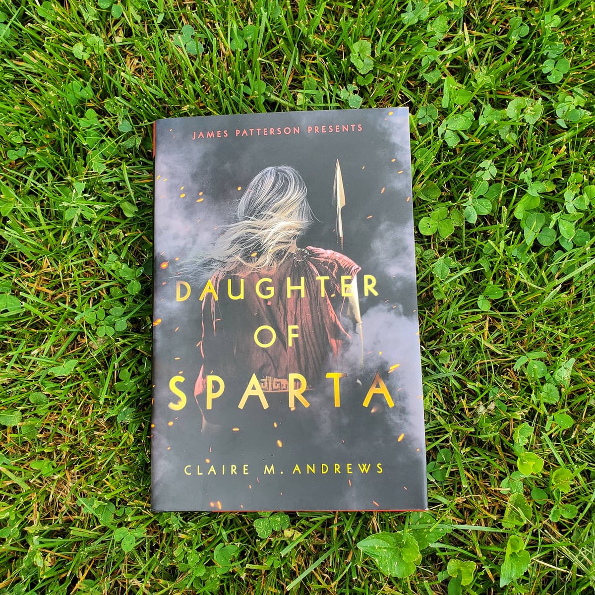 cmandrewslit's tweet photo. Today is the day. DAUGHTER OF SPARTA is officially out in the world 🔥 Years and years of tears, laughter, cramped fingers, refreshing my inbox and chasing my dreams. Thank you, readers, for helping me catch up to my dreams. Daphne and I owe you the world 💜 https://t.co/vNJoFuniDz