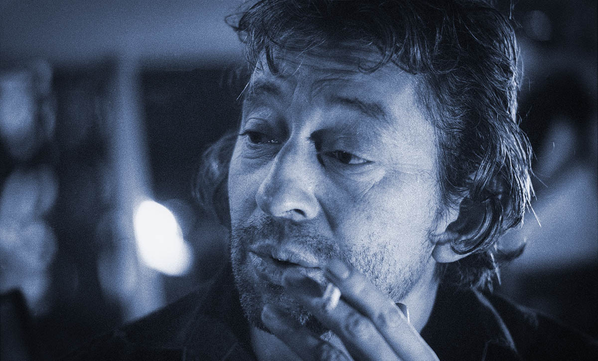 PopMatters's tweet photo. As an apolitical, ironic, and internationally-minded songwriter and composer, Serge Gainsbourg certainly differed from many 20th-century French musicians.

@AirellePerrouin on @jeres' RELAX BABY BE COOL @JawbonePress 

https://t.co/SqfIERVatB https://t.co/KfPufG8DwL