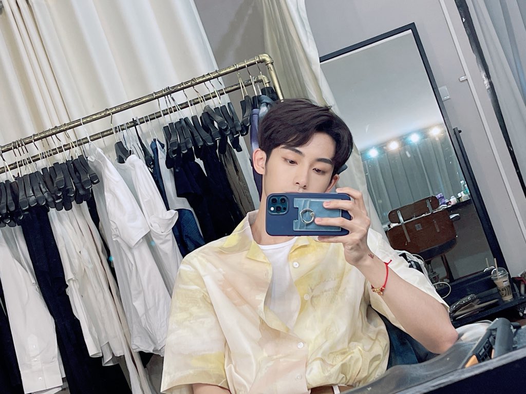 티티ᡣ𐭩 tweet media