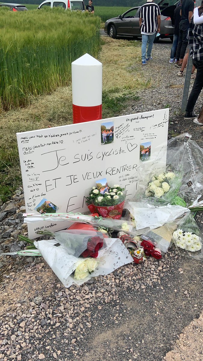 merci pour tout frérot , fait attention à vous ne reprenez pas le volant si vous avez bu bordel .. repose en paix frérot ❤️🙏🏻😔🕊