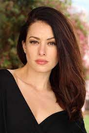 merlinpapin3's tweet photo. On souhaite un Bon Anniversaire à #SofiaLama qui a 34 ans, on peut la voir dans
Les Reines du Sud
Duenos del Paraiso
NCIS
100 Dias para enamoranos
@Jouxplane83 @FredOL69007 https://t.co/XTYrvo7a1C