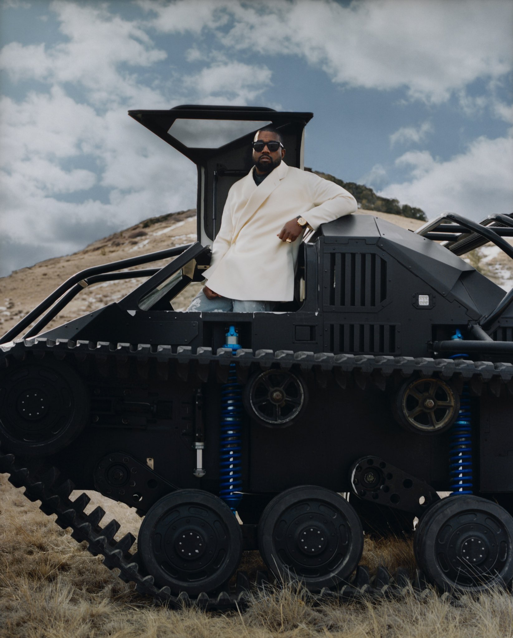 Happy birthday Kanye west 