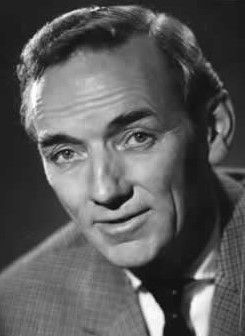 TalkingPicsTV's tweet photo. #JonathanKydd discusses his father's life and career at 5:05pm TALKING PICTURES TV: REMEMBERING SAM KYDD #TPTVsubtitles @Jonathankydd https://t.co/jnpdl15REE