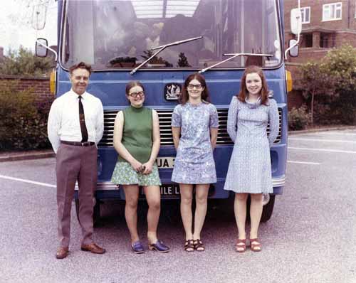 Our Mobile Libraries launched in 1971 and have been beep-beeping across Leeds ever since. Here’s a lineup of some of our awesome library staff from the launch year – anyone recognise anyone? #LeedsLibrariesCHT