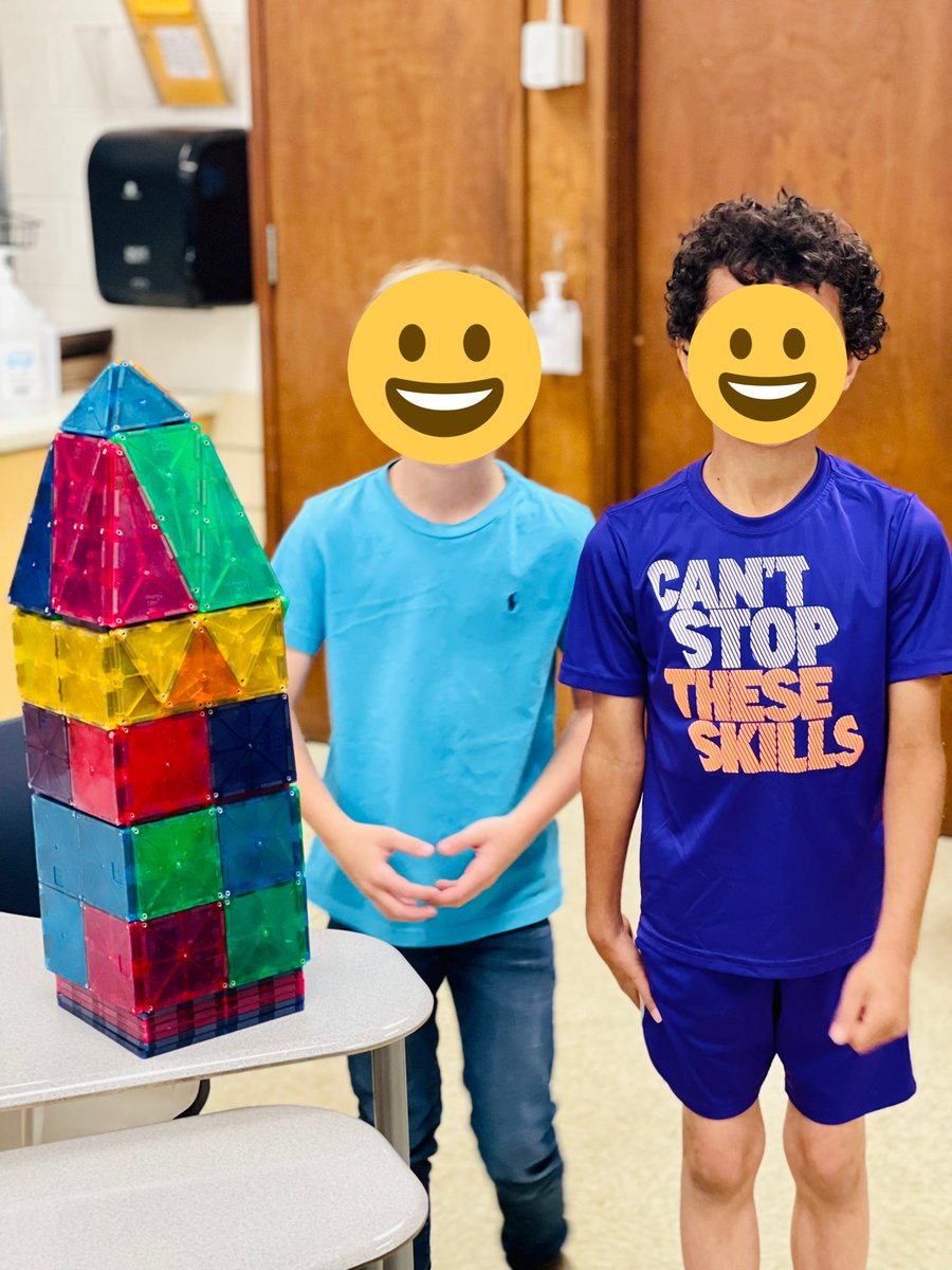 MrsMartinNESLib's tweet photo. Last week at Summer Learning Camp we did amazing things! We built paper mountains that could support a hiker (can of soup), explored STEM Bins, and made nature journals to record all the things we explored in the garden! @norwoodtigers @InskipE #inskipSLC https://t.co/woR3UfLuu9