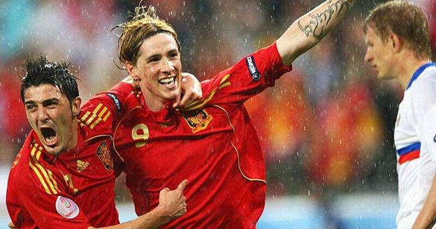 indranath's tweet photo. Euro 2008 was good. The golden generation of Spain played beautifully &amp; won the tournament in style. The team of the tournament had 6 players from Spain, such was their dominance. Talking to @aroyfloyd over phone during halftime breaks duscussing the matches used to be fun. https://t.co/9kpMhs1NzA
