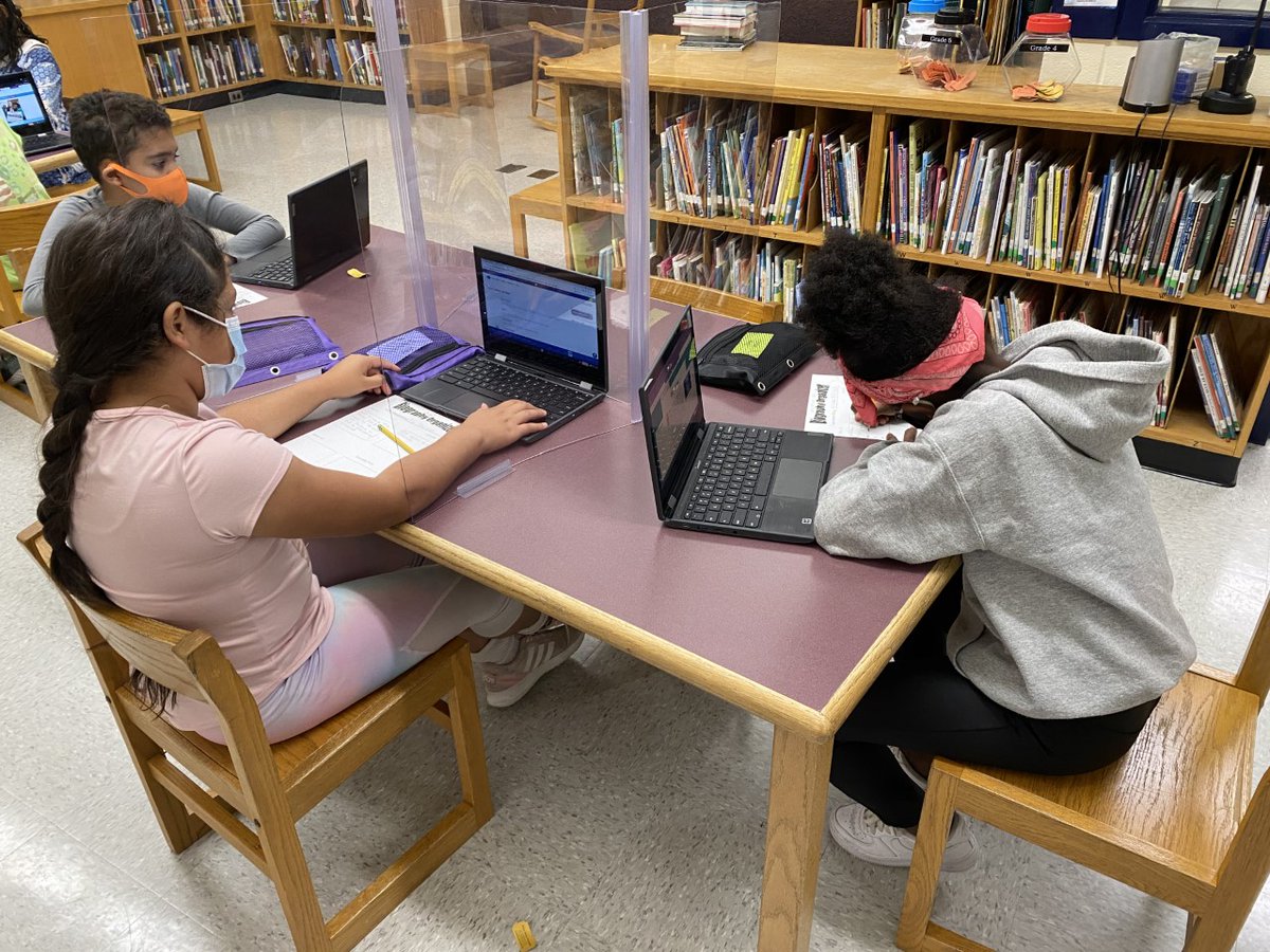 Karen Pavelka-Retired MBES Library Teacher tweet media